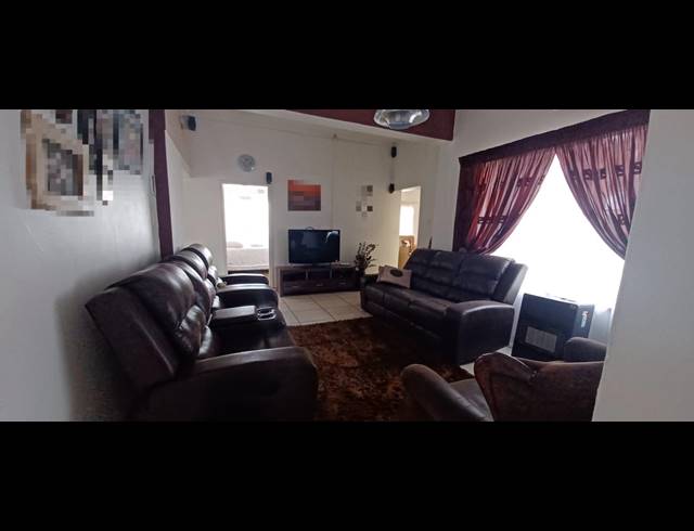 16,175M² FARM FOR SALE IN MIDDELVLEI AH